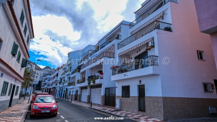 Calle La Vigilia - Puerto De Santiago - 